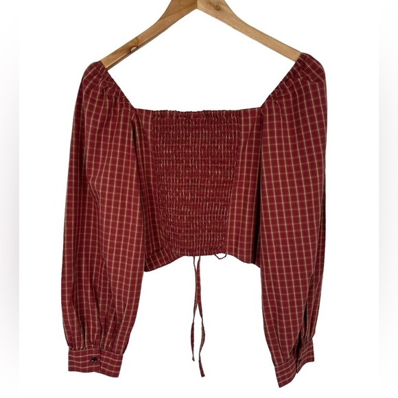 NWT Levi's Checkered Sweet Heart Neck Ruched Tie Front Crop Statement Top - Picture 4 of 13
